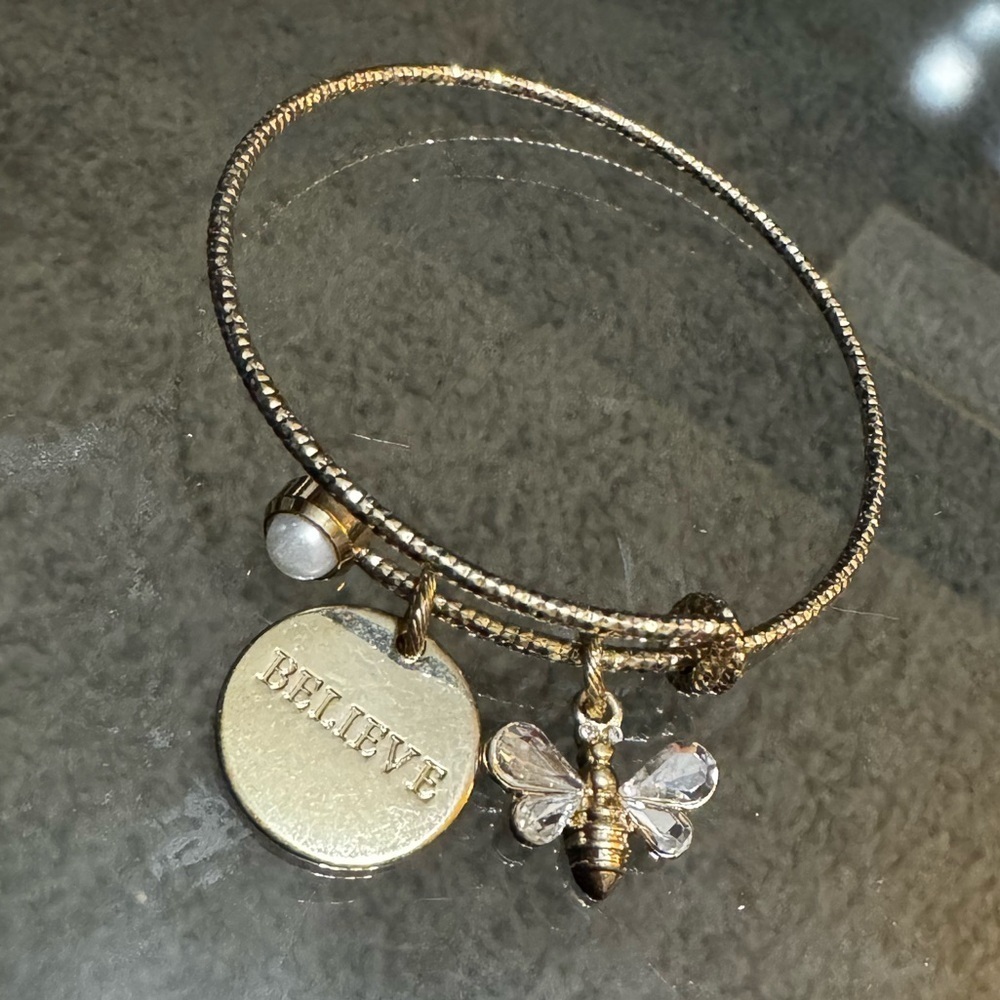 Multiple Gold / Bronze Bangles Bundle - Picture 6 of 6